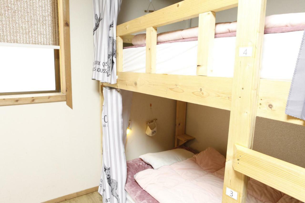 Baozen Guesthouse Jeju Buitenkant foto