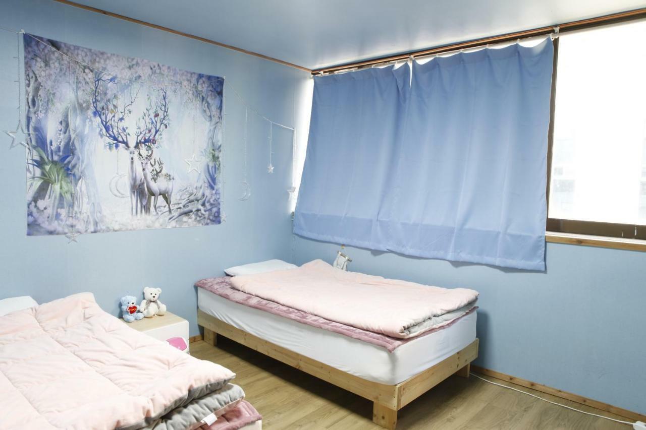 Baozen Guesthouse Jeju Buitenkant foto